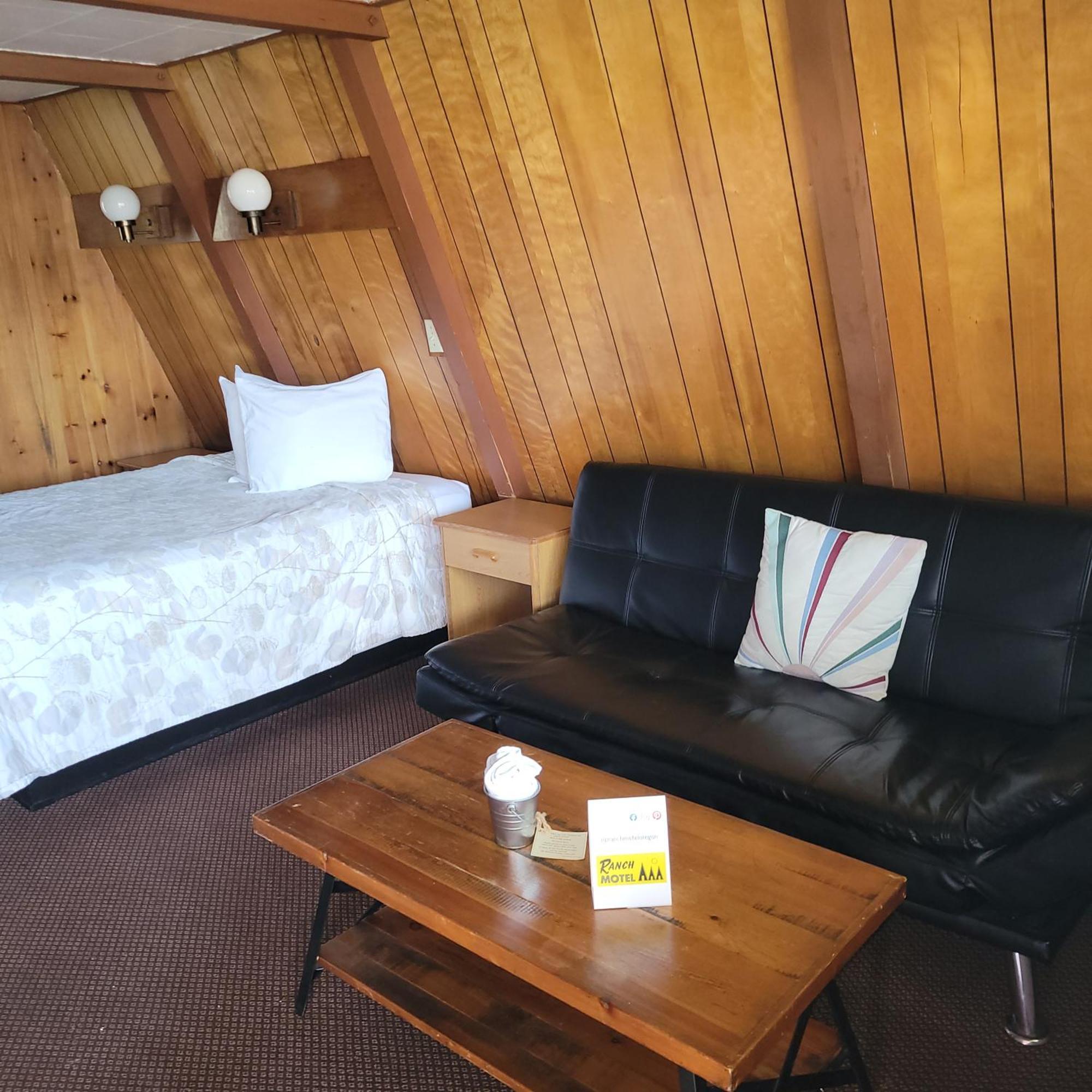 The Ranch Motel By Oyo Oakland I-5 Extérieur photo